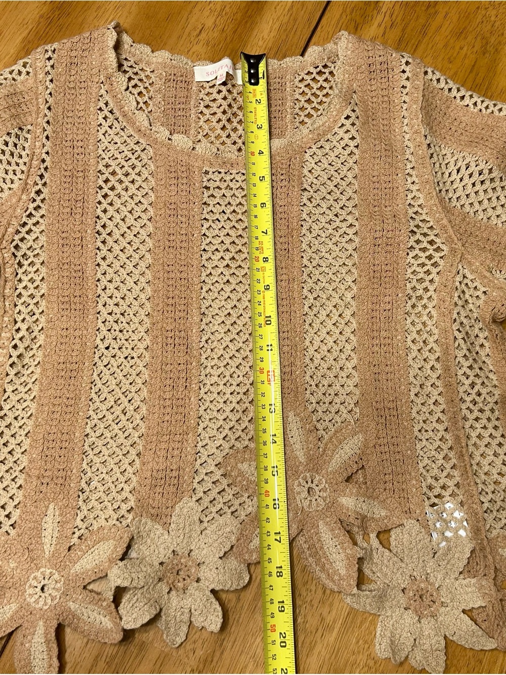 Solitaire Crochet Flower Hem Top - Tan & Cream Medium - Picture 6 of 7